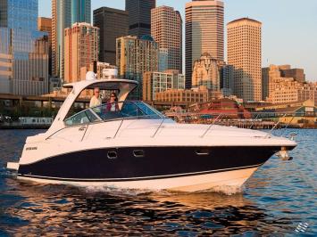 Yachtcharter Four Winns 378 Vista Seite Bug