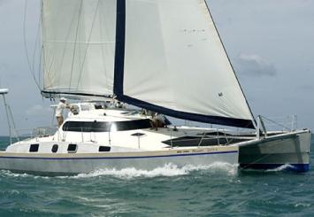 Yachtcharter Faraway 48 (4+2/4WC) Seitenansichtjpg