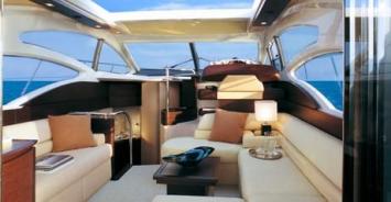 Yachtcharter Azimut 43 (2Cab/2WC)