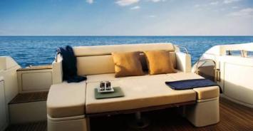 Yachtcharter Azimut 43 (2Cab/2WC)