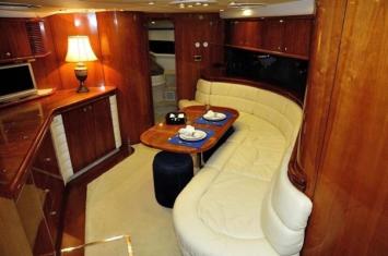Yachtcharter Sunseeker_50_Camargue_(3_cab)_Salon