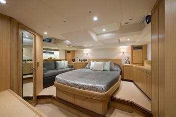 Yachtcharter Oyster 625 (4Cab/3WC) Kabine
