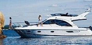 Yachtcharter Galeon 390 Fly Seitenansicht