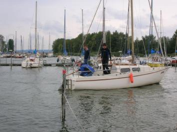 Yachtcharter Neptun 22 (2Cab/1WC) Seitenansicht