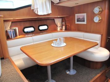 Yachtcharter Allure 155 Salon