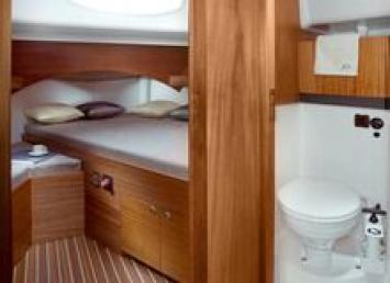 Yachtcharter Delphia Escape 1050 (3Cab/1WC) Kabine/WC