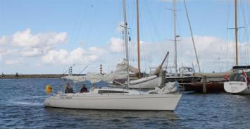 Yachtcharter Archambault Sprint 95 Seitenansicht