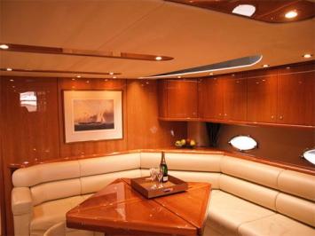 Yachtcharter Sunseeker Predator 68 Salon
