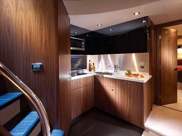 Yachtcharter  Pantry