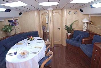 Yachtcharter CNB 64 (4+1Cab/4WC) Salon