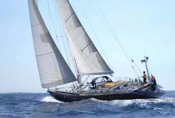 Yachtcharter CNB 64 (4+1Cab/4WC) seitenansicht