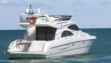 Yachtcharter Raffaelli Compass Rose 50 Fly auÃen