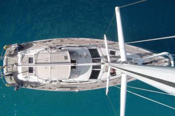 Yachtcharter Oyster 49 auÃen3