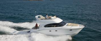 Yachtcharter Antares 36 auÃen1