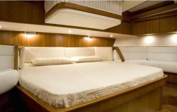 Yachtcharter Starkel 60 (4Cab 3WC) MasterKabine WC