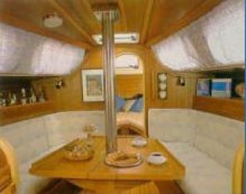 Yachtcharter Dromor 32 (2Cab 1WC) Salon