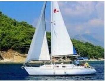 Yachtcharter Dromor 32 (2Cab 1WC) Seitenansicht