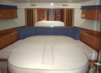 Yachtcharter Sealine S48 (2Cab 2WC) Kabine
