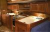 Yachtcharter Sunbeam 39 (2Cab) Pantry