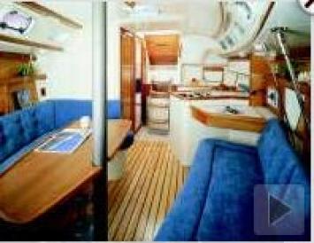 Yachtcharter Catalina 32 (2Cab 1WC) Salon