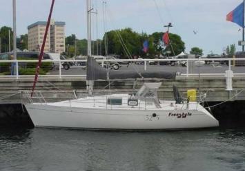 Yachtcharter Beneteau 32 (2Cab) Seite