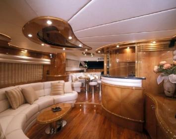 Yachtcharter Dominator 68 S(3+1Cab 3WC) Salon