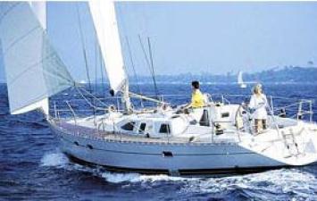 Yachtcharter Feeling 416 (4Cab) Seitenansicht