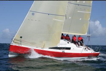 Yachtcharter Sun Fast 3200 (2Cab 1WC) Seite