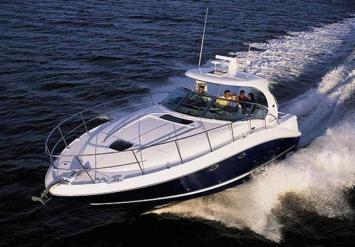 Yachtcharter Sea Ray 390 Sundancer 1Cab 1WC Bug