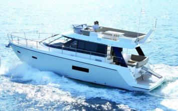 Yachtcharter Sealine F 450 2cab 2WC Seite Heck