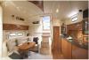 Yachtcharter Sealine S42 (2Cab 2WC) Salon