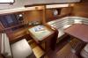 Yachtcharter Delphia 40 Kartentisch