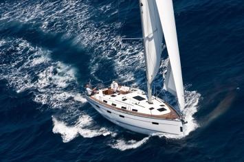 Yachtcharter Bavaria cruiser 40 3cab outer