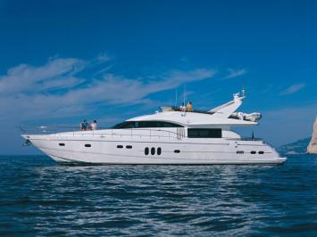 Yachtcharter Princess 3