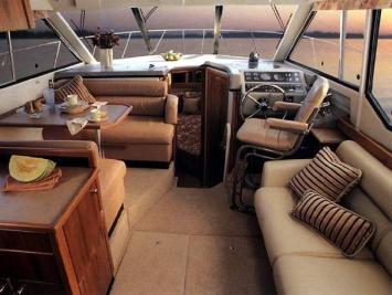 Yachtcharter Bayliner 3