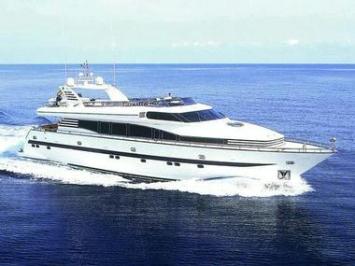 Yachtcharter Elegance 1