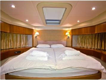 Yachtcharter Princess 62 cabin 2