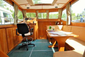 Yachtcharter Yacht Linssen 320 mieten Boot chartern 07