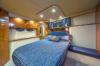 Yachtcharter cruisers 395 cabin2