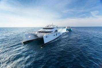 Yachtcharter Sunreef 70 Power Upper