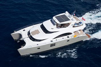 Yachtcharter Sunreef 70 Power Site