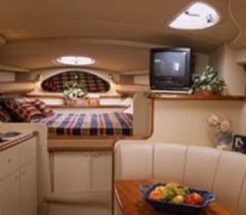 Yachtcharter 3275SalonInterior