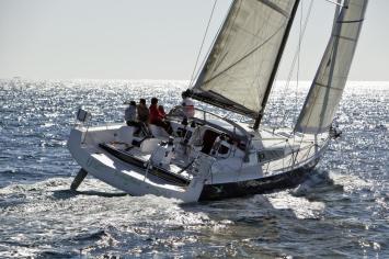 Yachtcharter Pogo 50 TOP