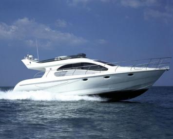 Yachtcharter EM 43 TOP