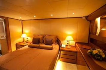 Yachtcharter Baglietto Cabin3