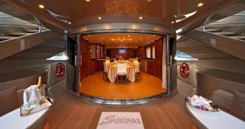 Yachtcharter ISA120 Dining