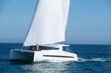 Yachtcharter bali 4.5 cab 4 Top