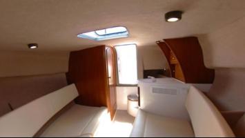 Yachtcharter coral 750 salon