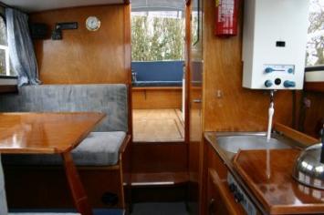 Yachtcharter palan 800salon