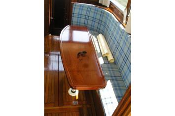 Yachtcharter GANGARO SALON